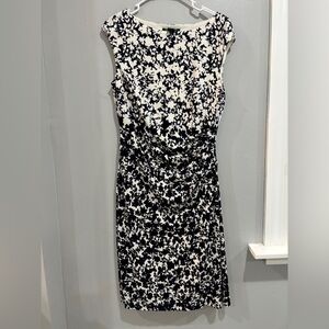 Lauren Ralph Lauren Floral Navy Ivory Ruched Sheath Short Sleeve Dress Size 12